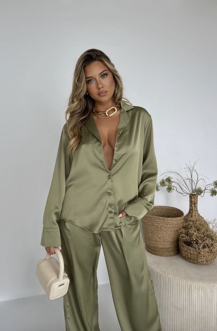 Vallencia Noire – Conjunto Cetim Premium