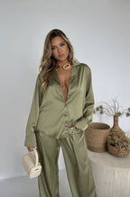 Vallencia Noire – Conjunto Cetim Premium