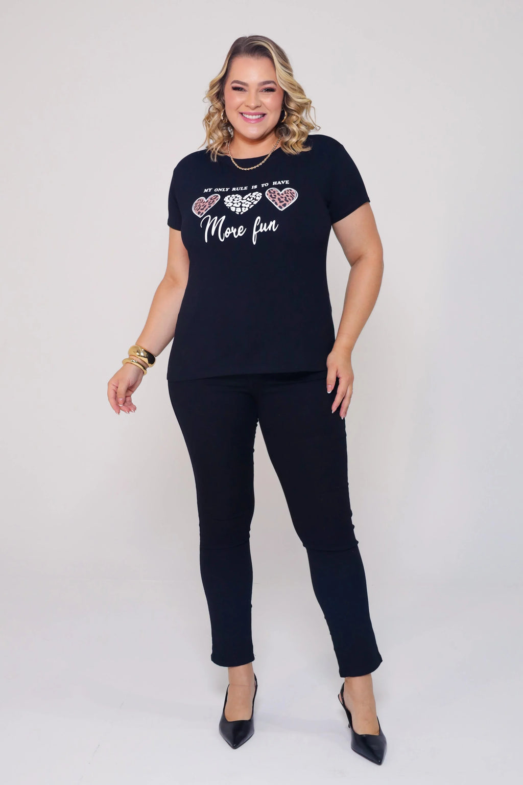 Blusa Feminina “Plus Size” T-Shirt  More